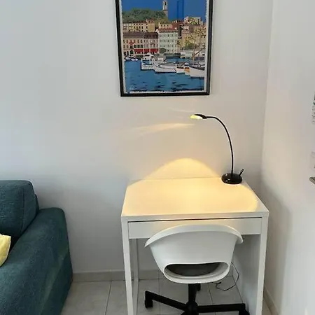 Apartment Magnifique Au Bord De Nice